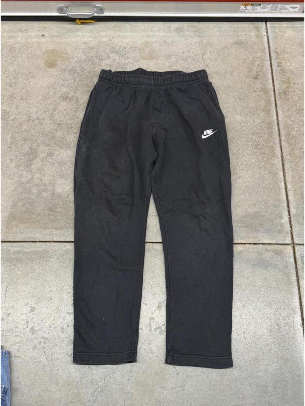 vintage nike faded black small swoosh sweatpants size large